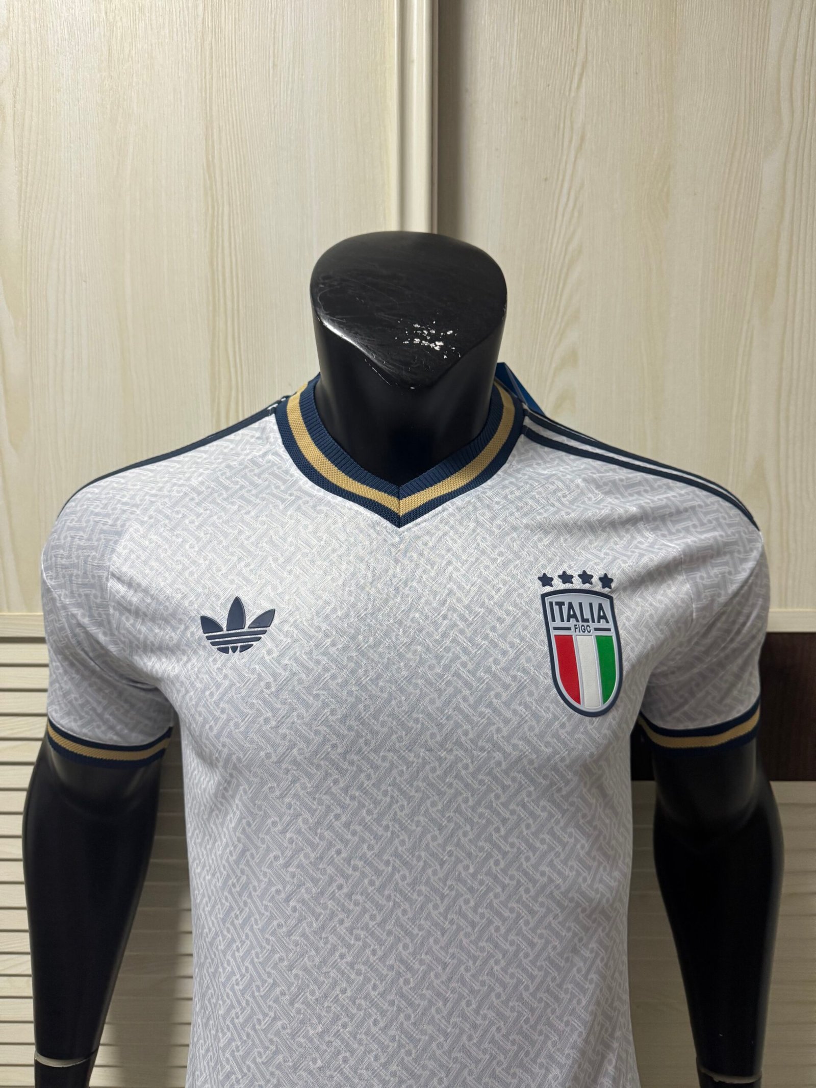 Italy Away Jersey 2026/27 World Cup jersey - Image 4