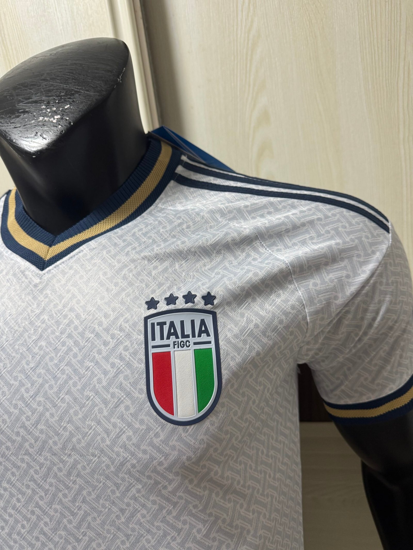 Italy Away Jersey 2026/27 World Cup jersey - Image 3