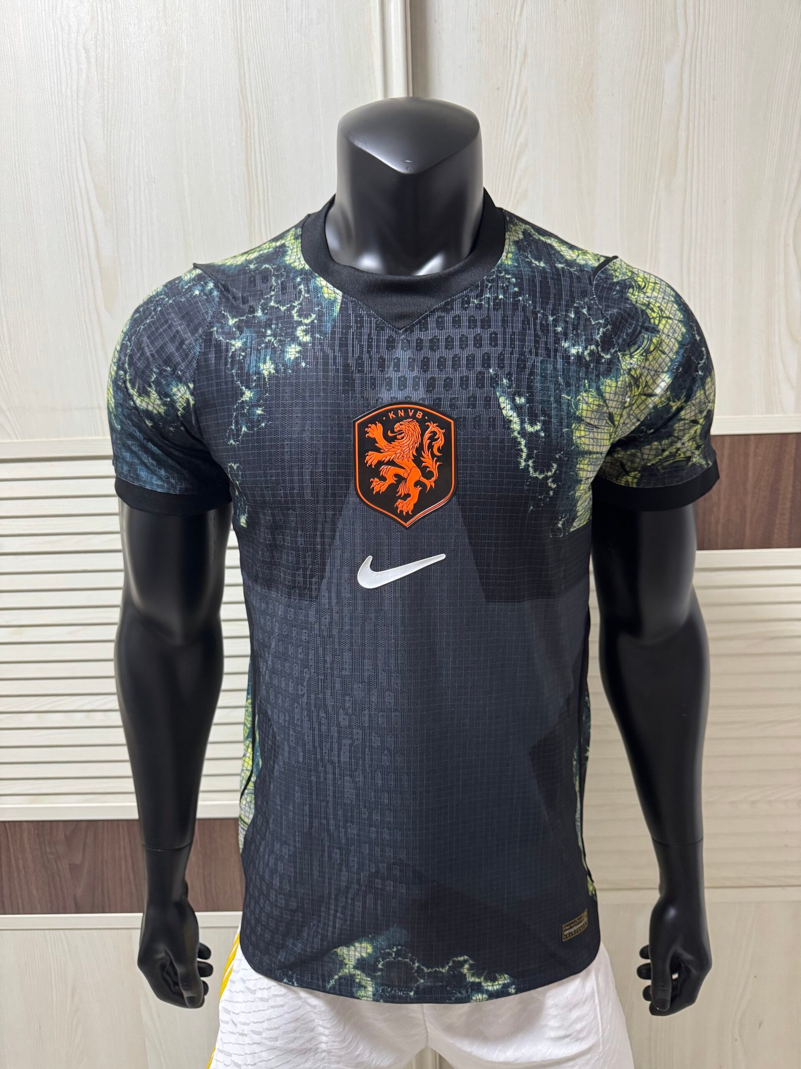 Netherlands 2026/27 Stadium Goalkeeper