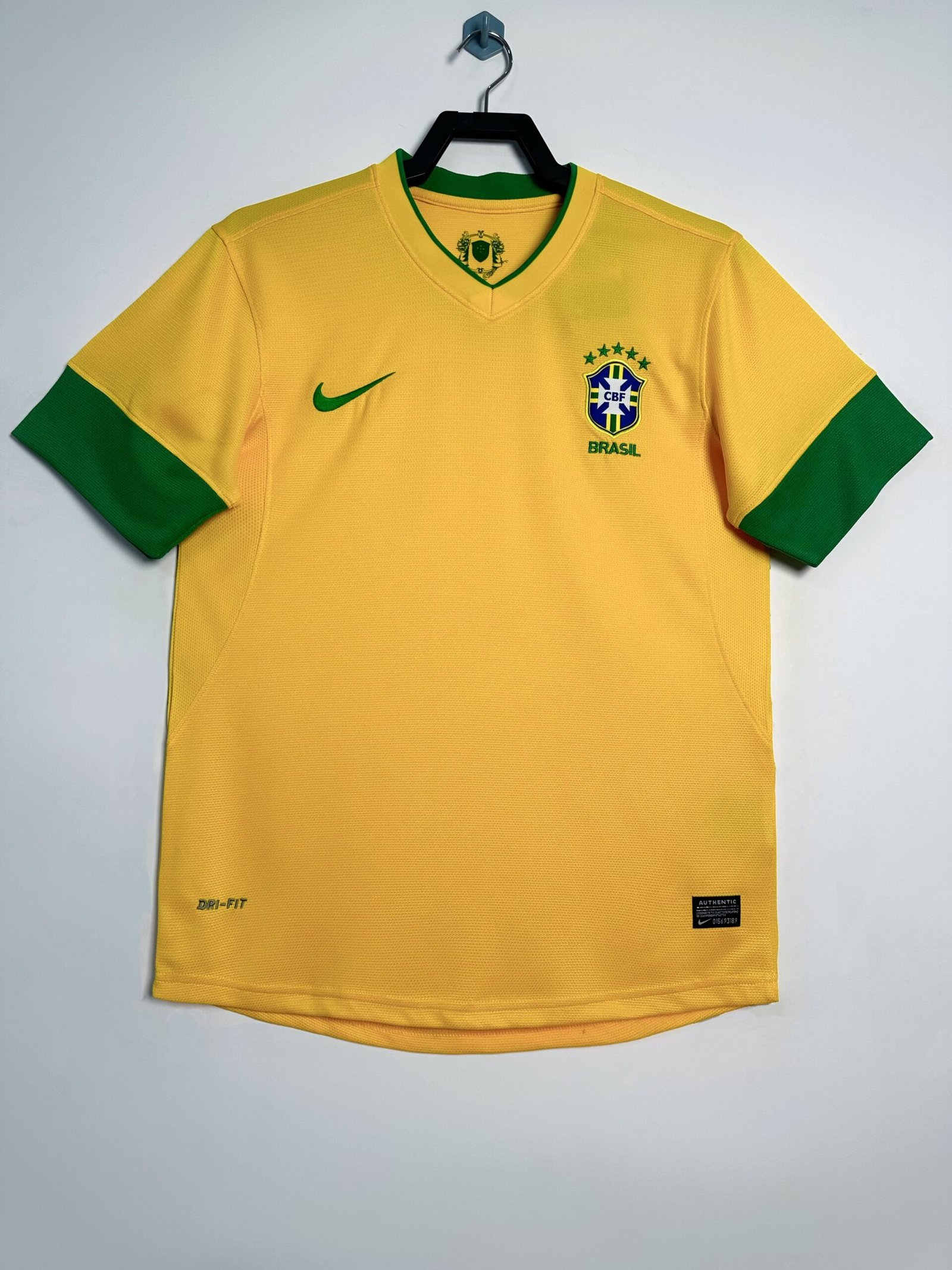 2012/13 Brazil Home 7