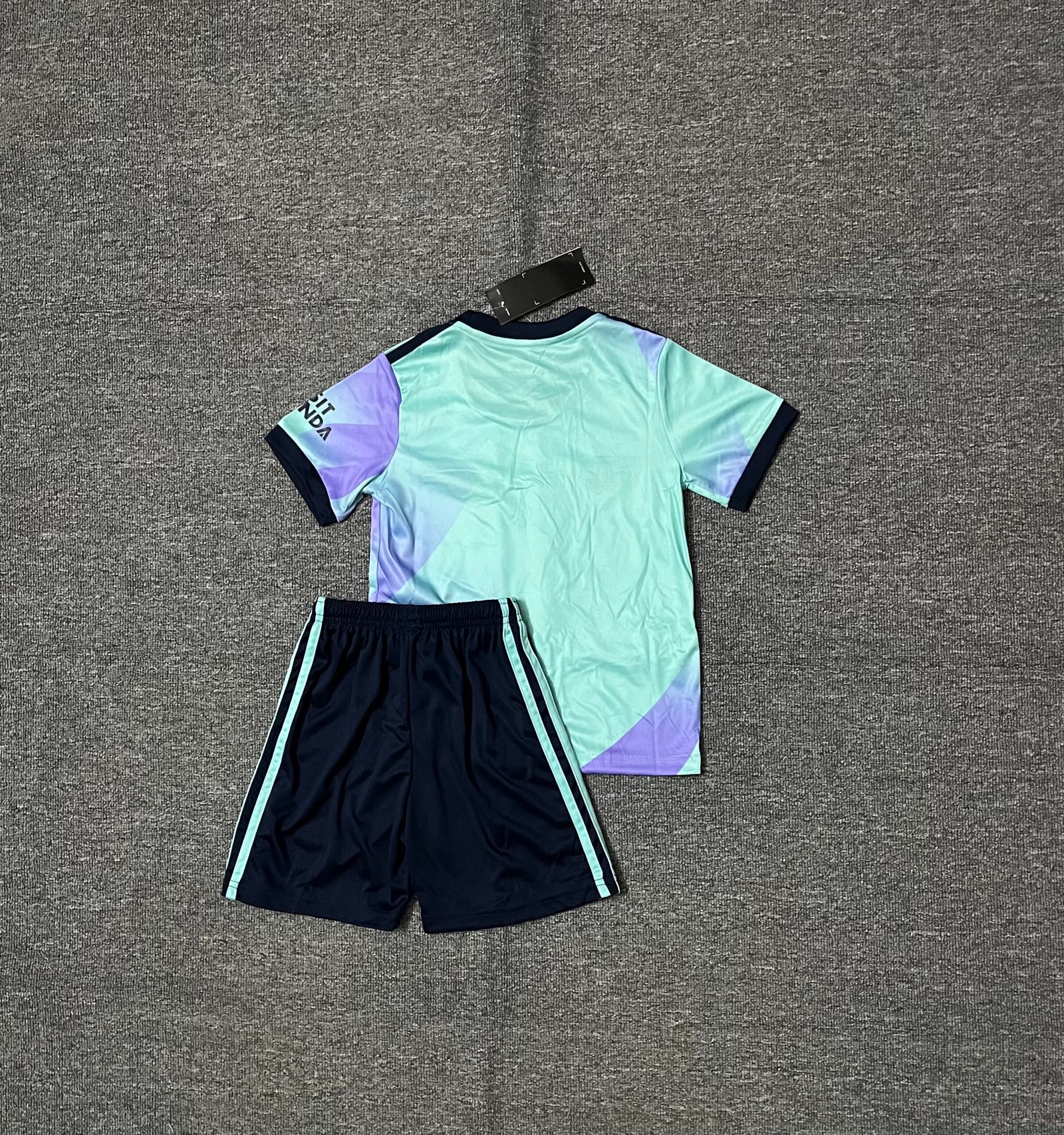 Arsenal Away Kids Jersey Kit 2026/27 - Image 2