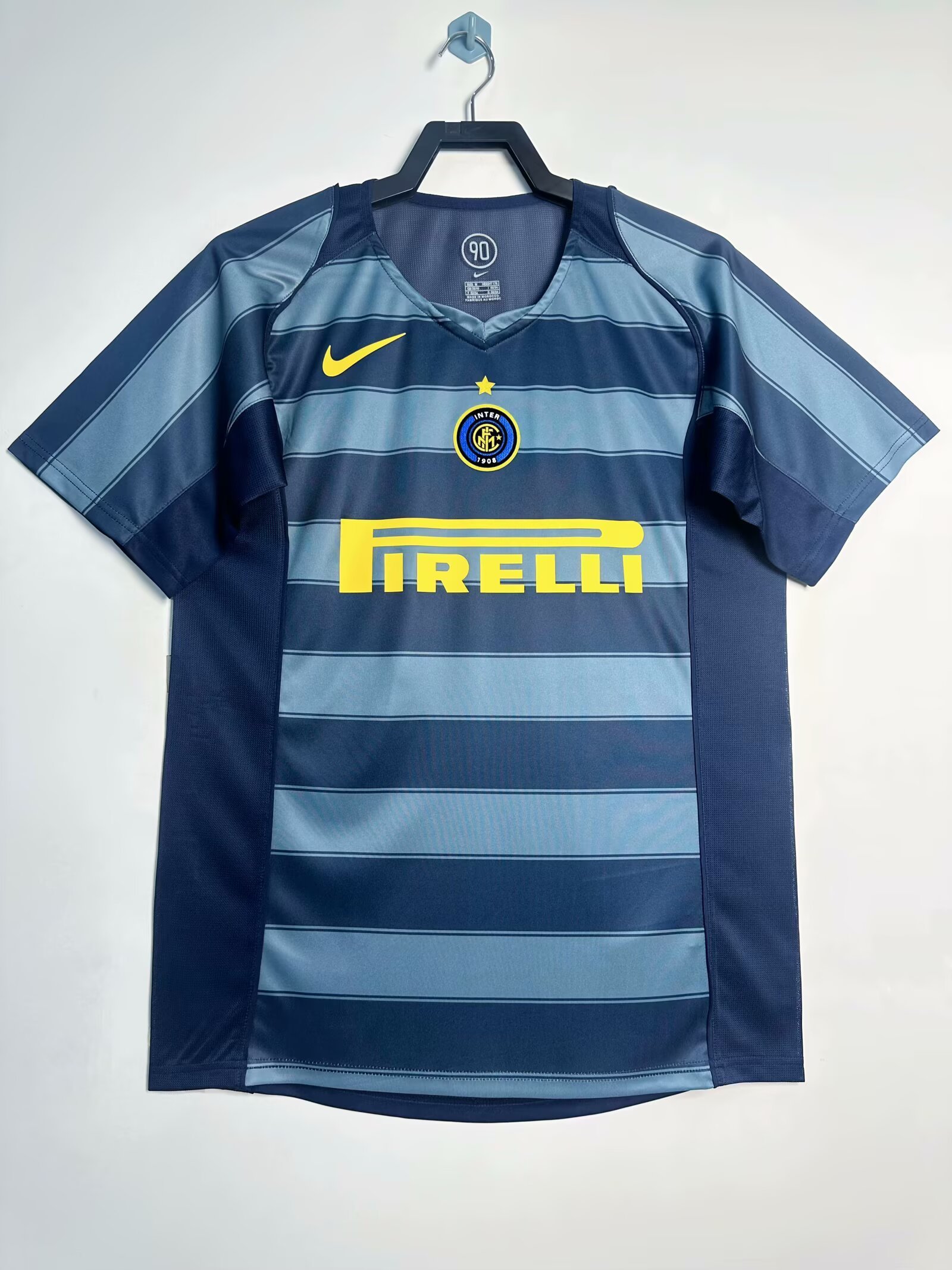 2004/05 Inter Milan Third Kit 7