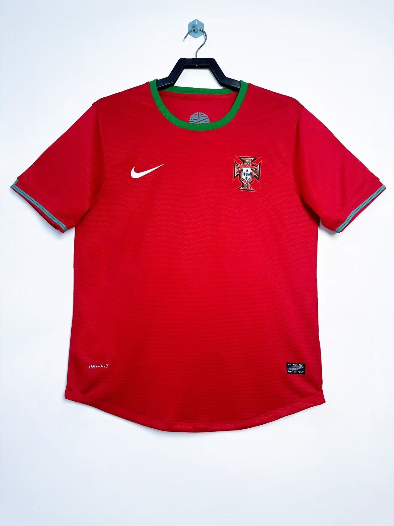 2012 Portugal Home 8