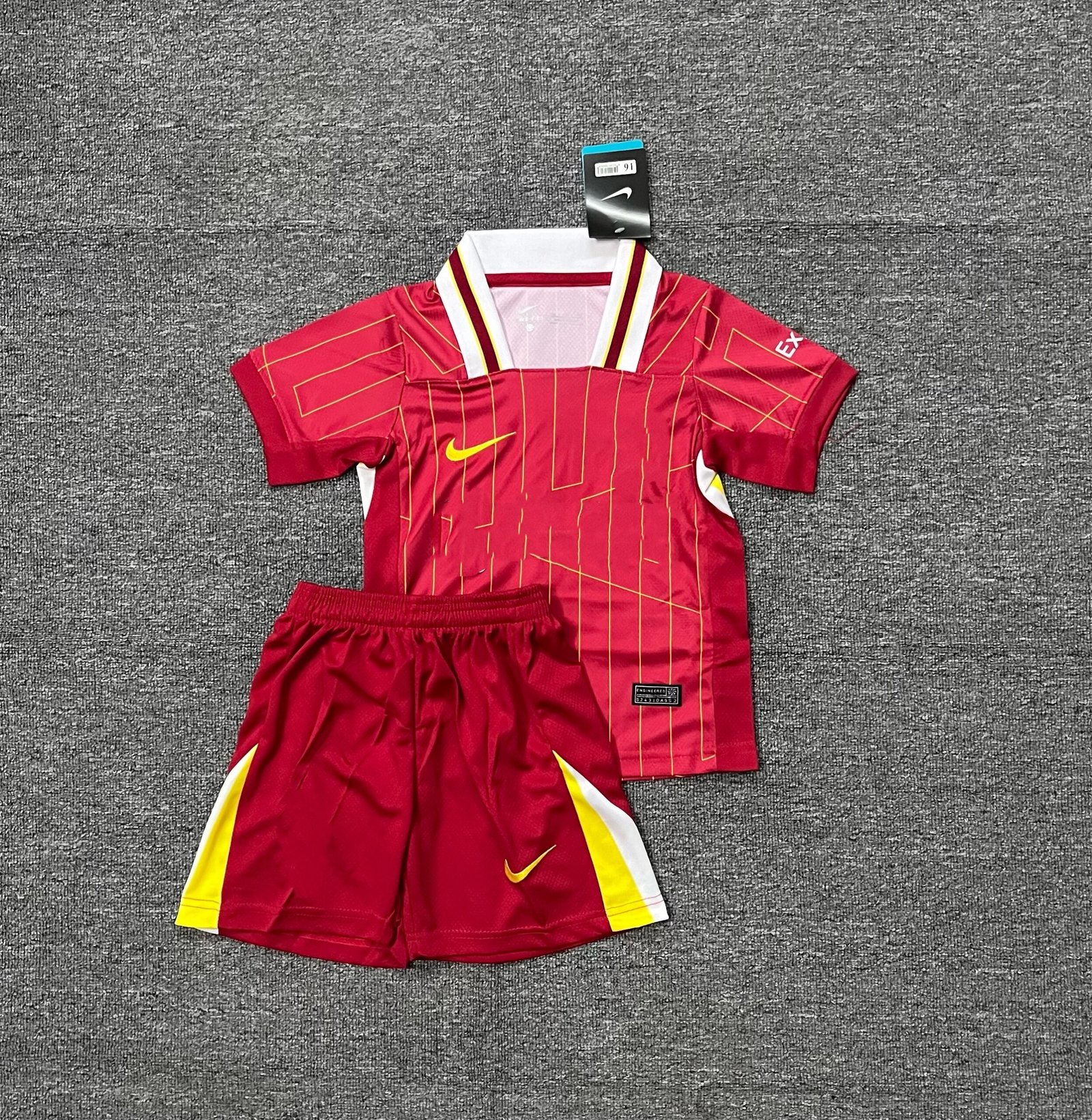 Liverpool F.C. kids kit 2026-27