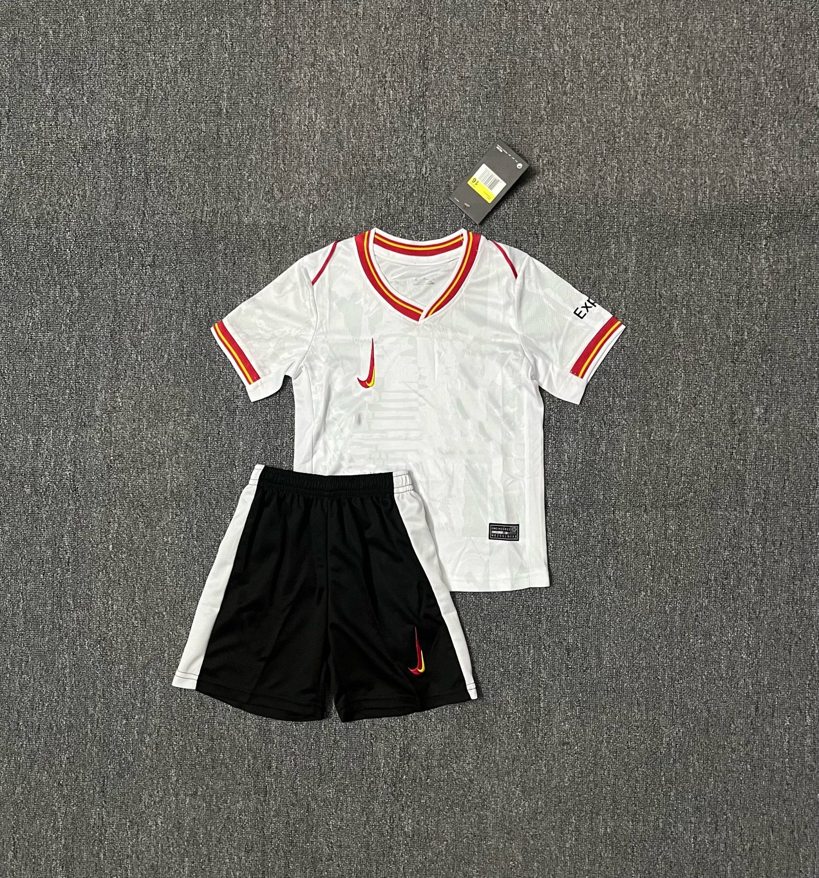 Camisa Liverpool jersey Kids kit 2026/27