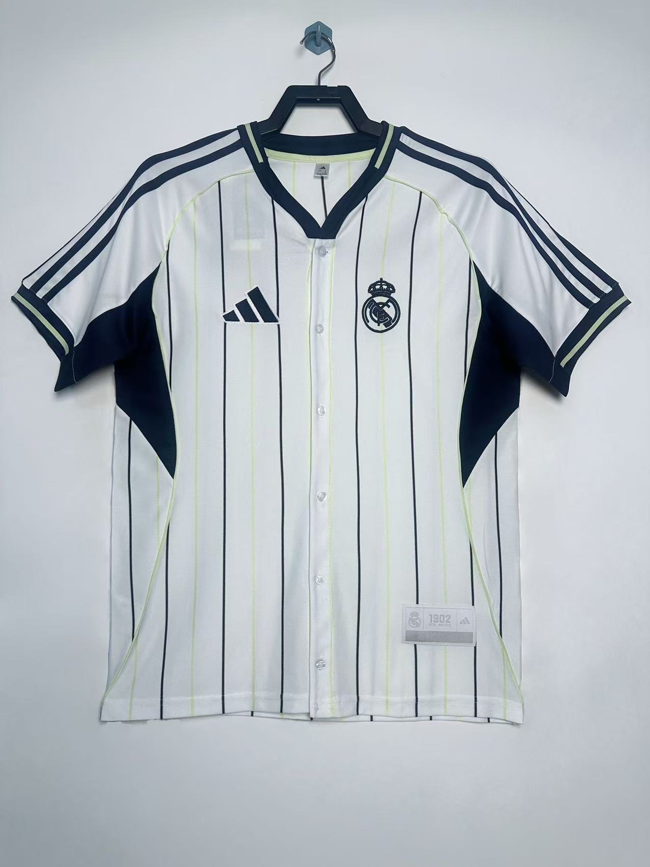 2025 Real Madrid Baseball Jacket 7