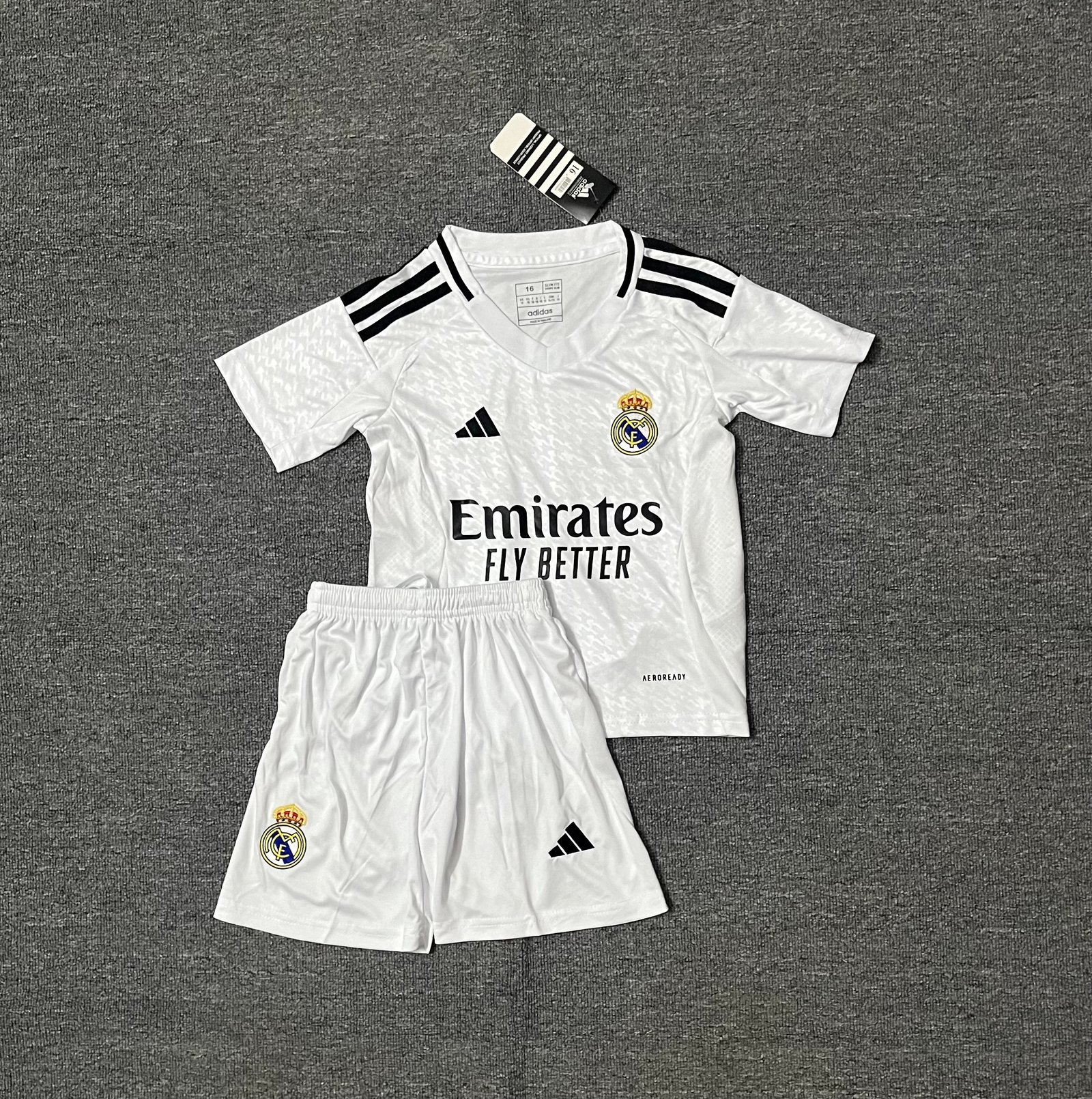 Real Madrid Home Mini Kids kits 2026-27